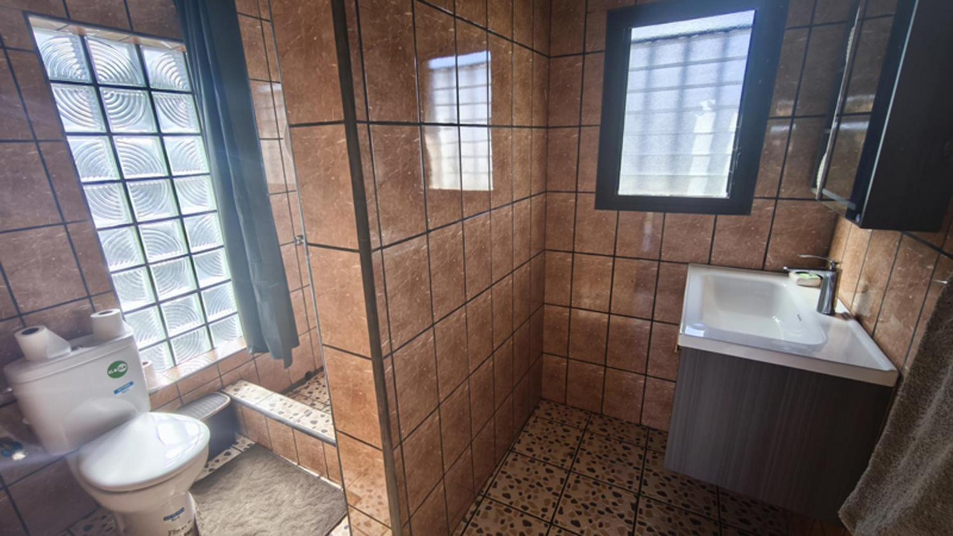 Hotel Restaurant Le Miamiam Glouglou Ambositra Esterno foto