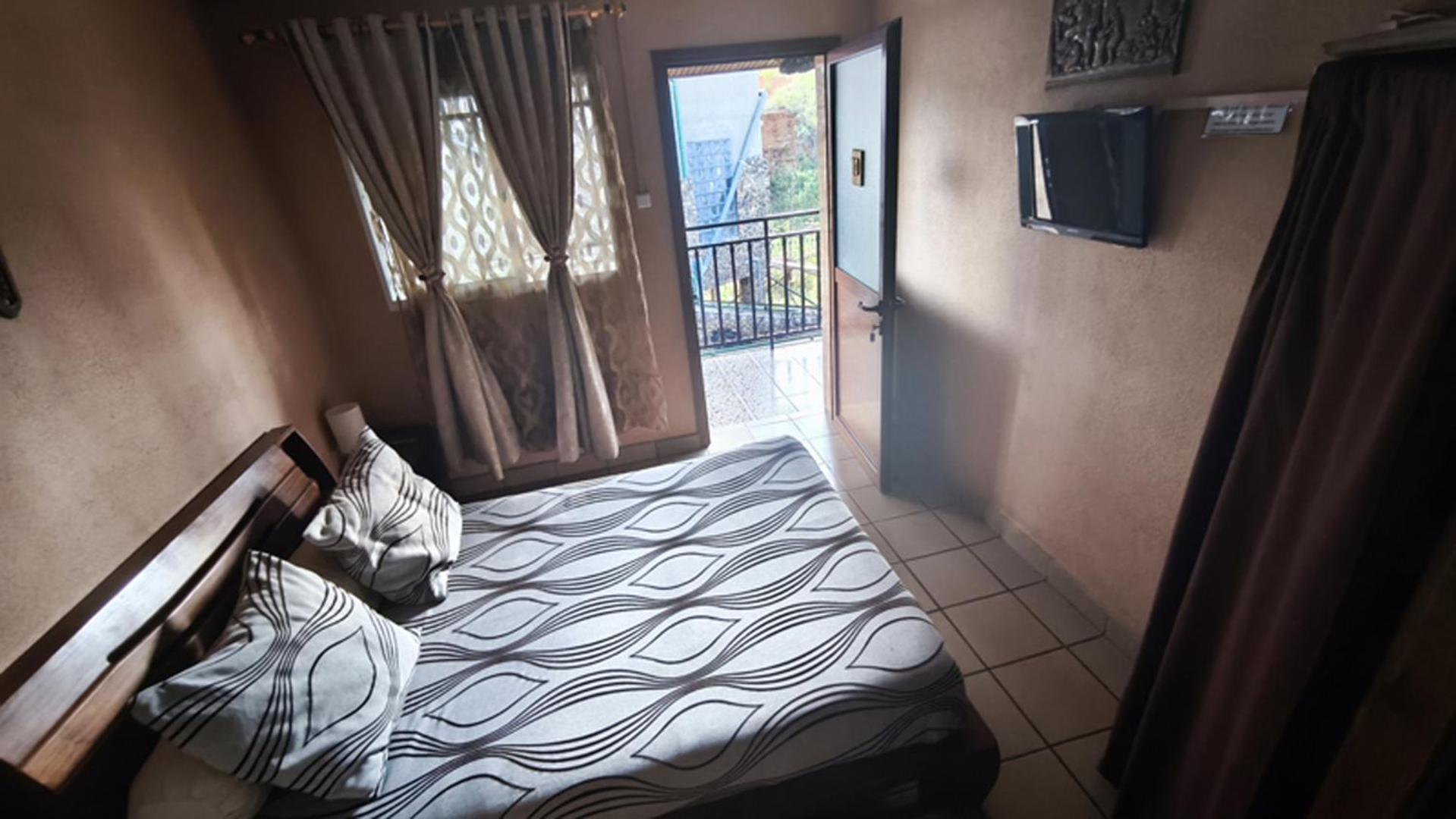 Hotel Restaurant Le Miamiam Glouglou Ambositra Esterno foto