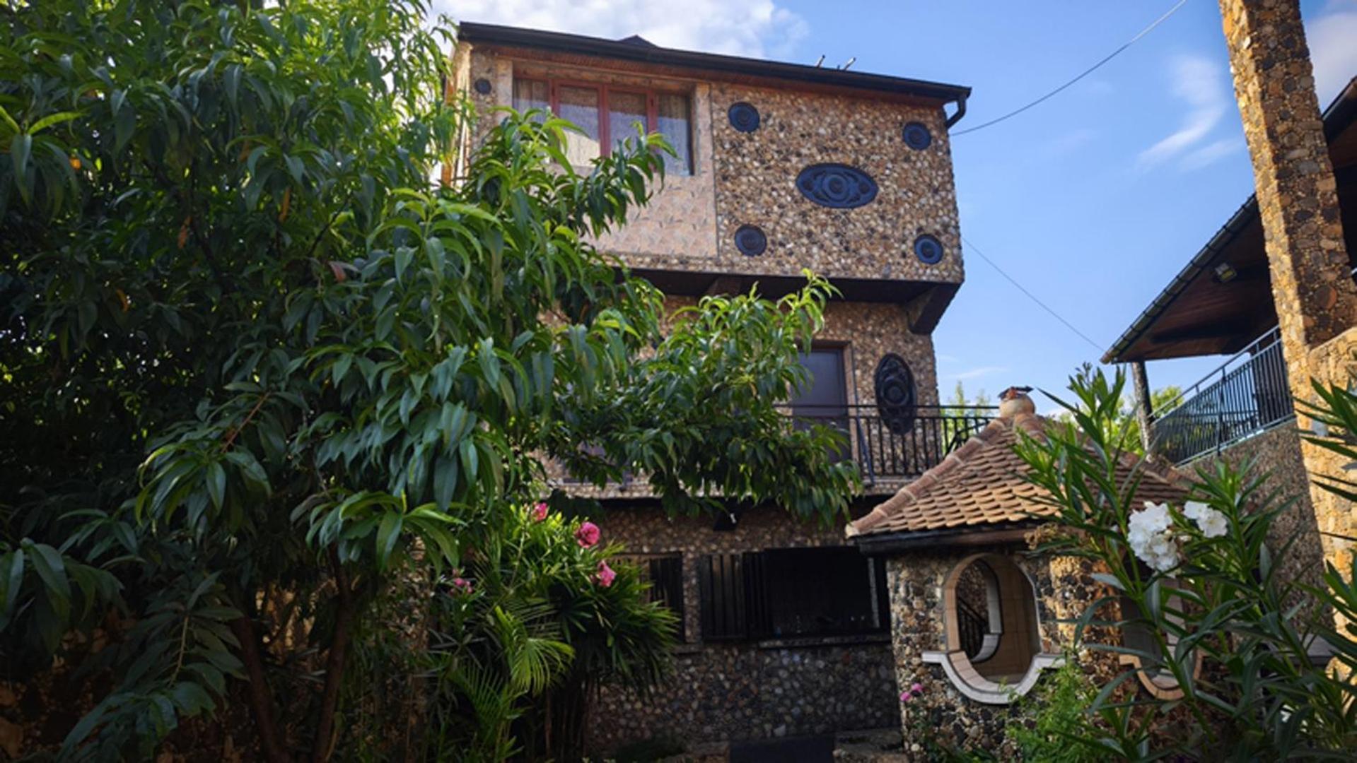 Hotel Restaurant Le Miamiam Glouglou Ambositra Esterno foto