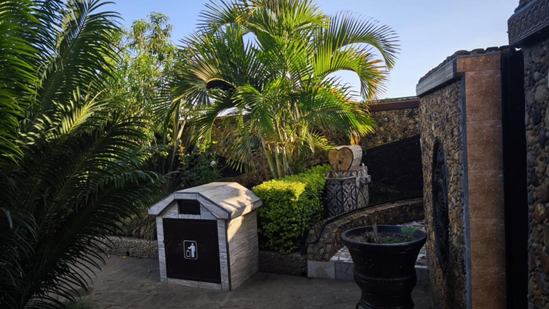Hotel Restaurant Le Miamiam Glouglou Ambositra Esterno foto